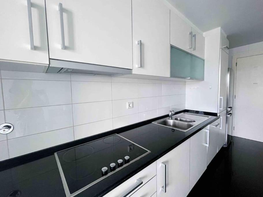Airport Expo Apartment Lisbona Esterno foto